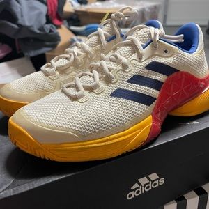 ÀDIDAS BARRICADE 2017 !N MIDNIGHT-NAVY/RED/ORANGE/BEIGE COLOR SIZE 8 MENS